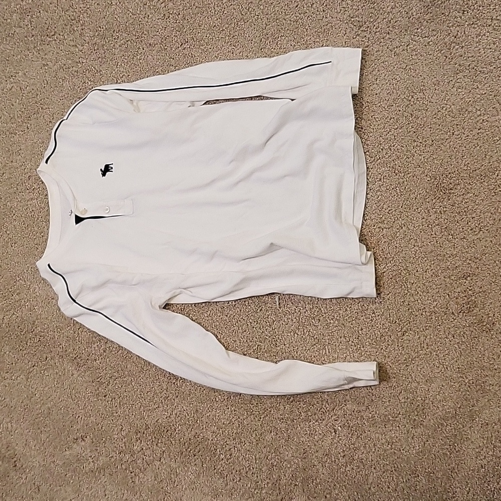 White kids shirt